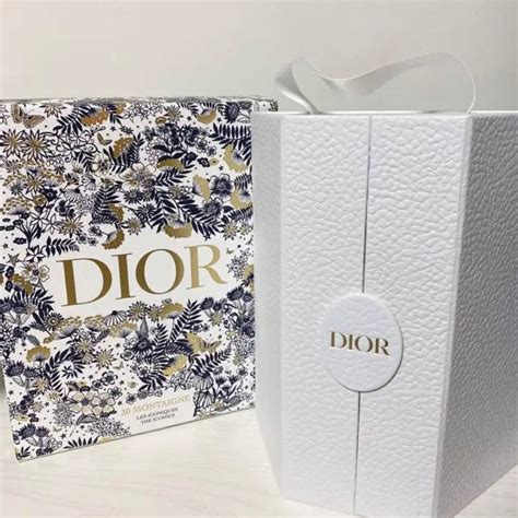 dior iconics set|dior set with pouch.